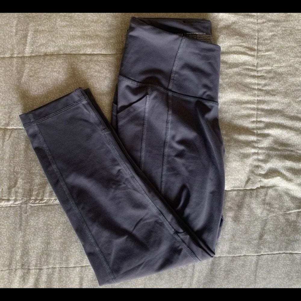 💥SOLD 💥Victoria secret knockout leggings